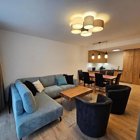 Comfort With Parking - Apartment Tale