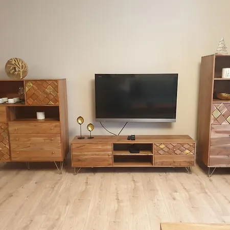 Apartment Comfort With Parking -